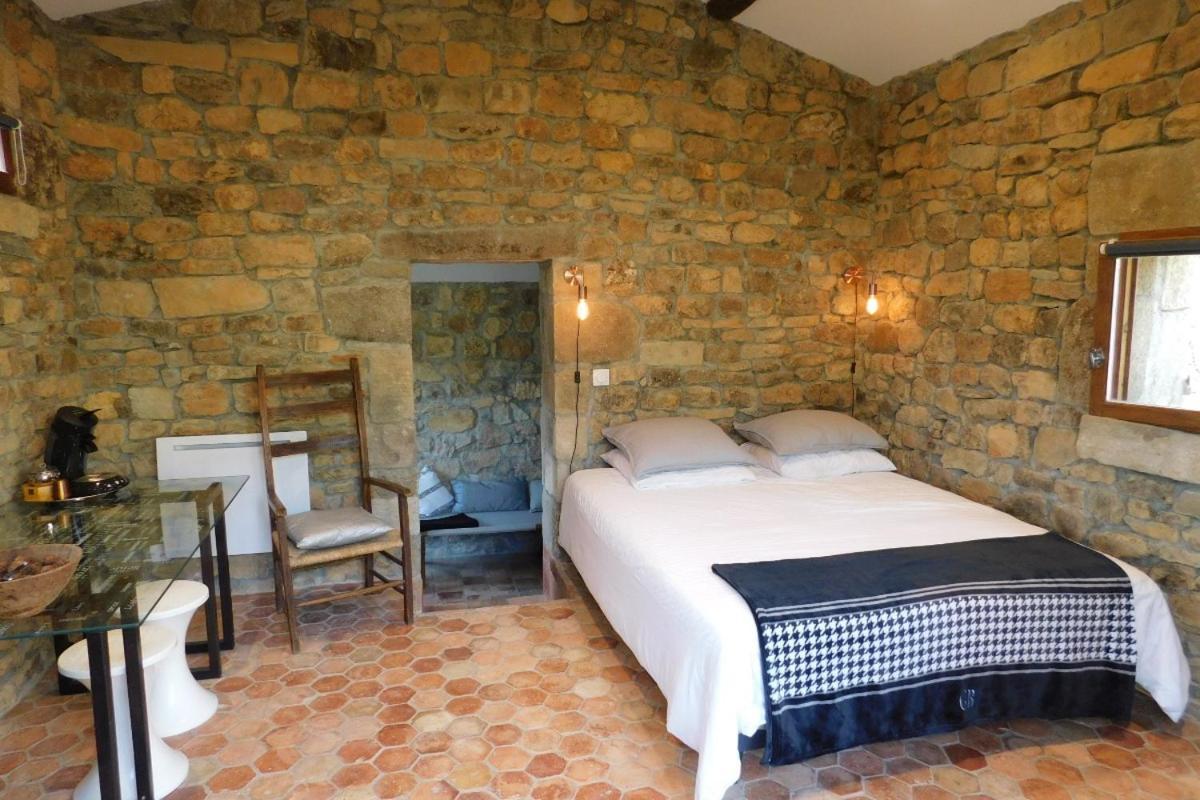 Chambre D'Hotes Les Cerisiers Vesseaux Exterior photo